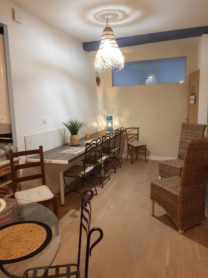 Fenetre Sur Cour Du Docteur Privey - Secure Park Bike - Voie Bleue Hotel Tournus Luaran gambar