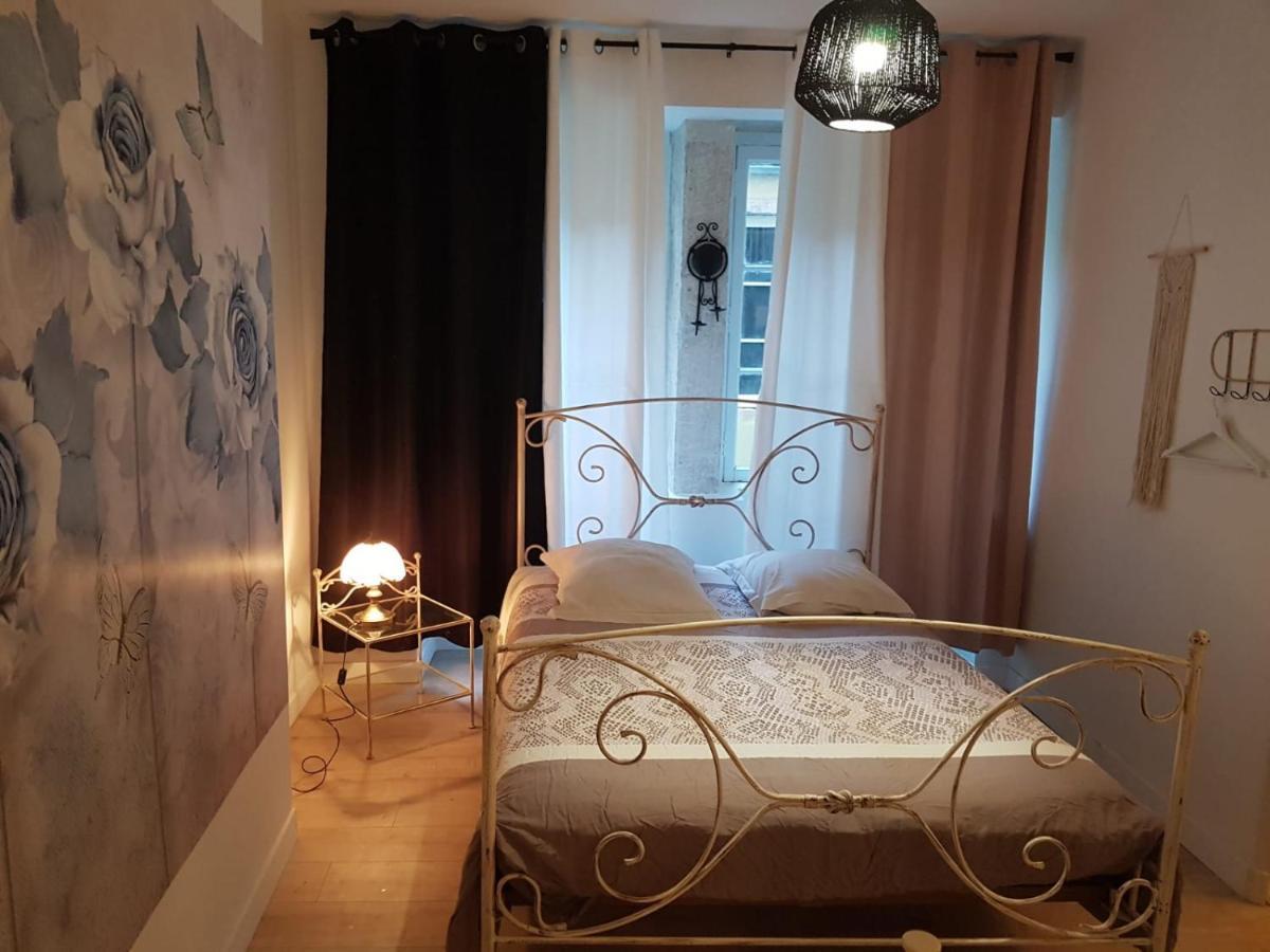 Fenetre Sur Cour Du Docteur Privey - Secure Park Bike - Voie Bleue Hotel Tournus Luaran gambar